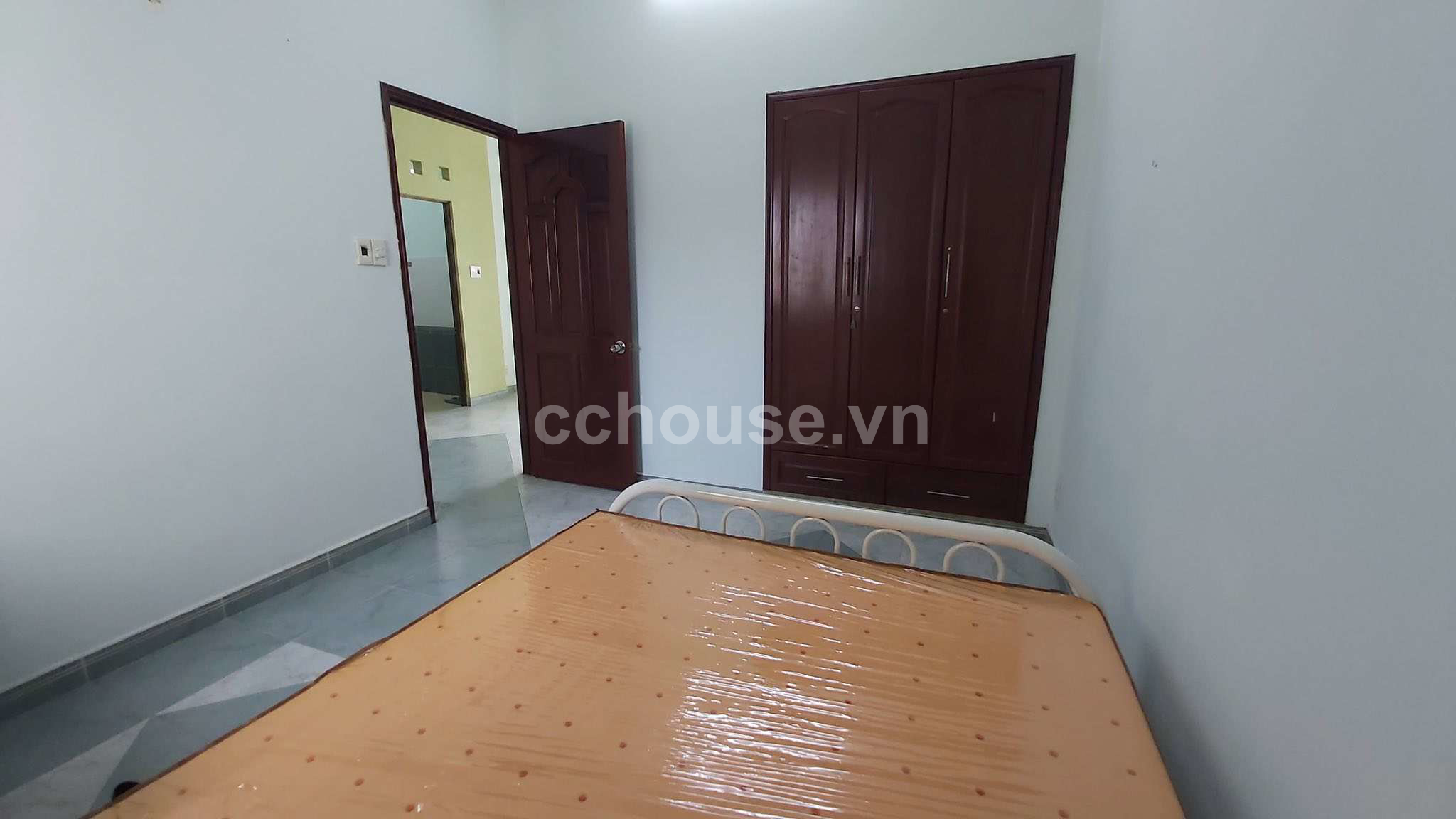 Bán nhà hẻm 442 Lê Quang Định, P.Bình Lợi Trung. DT 76m2, 3 tầng