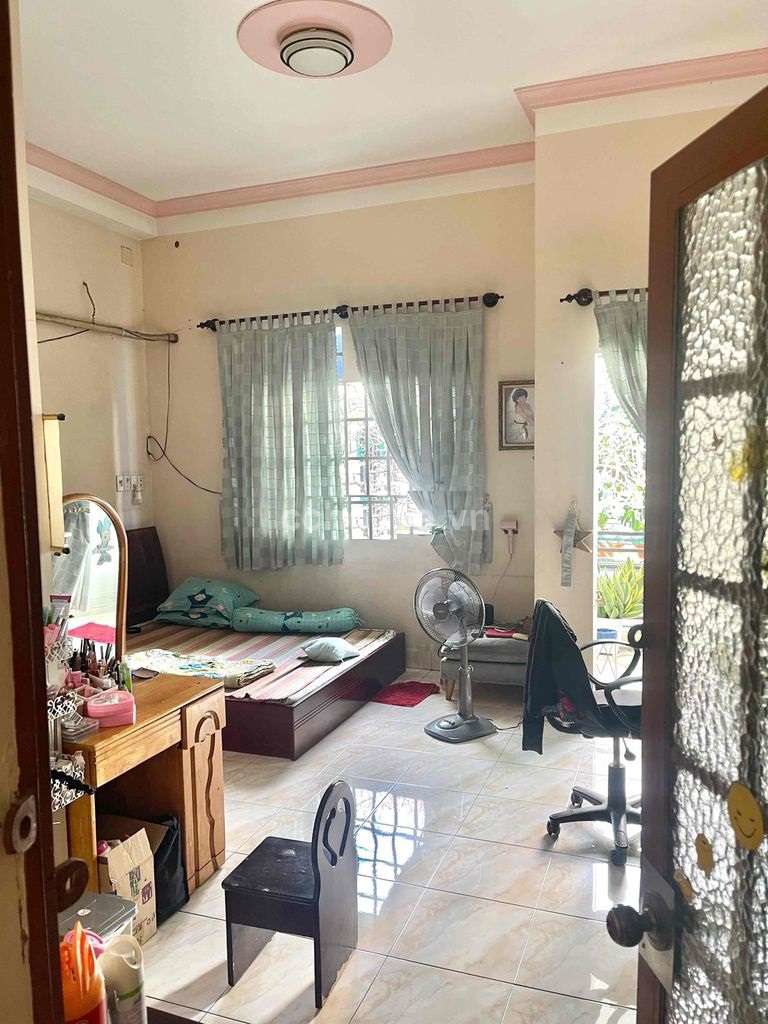 Bán nhà hẻm 405 Trường Chinh, P.Tân Bình. DT 5x15m, 3 tầng ST