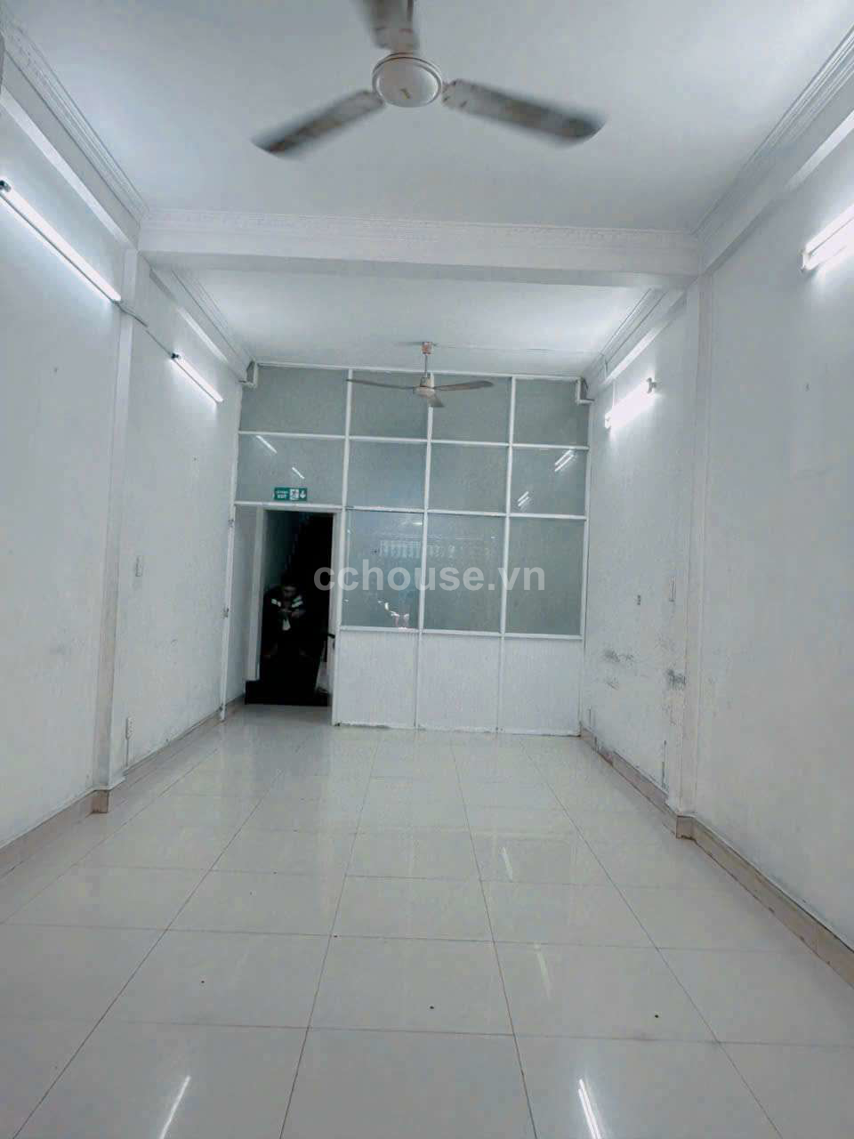 Bán nhà MT Huỳnh Khương An, P.An Nhơn. DT 3.7x18m, 3 tầng ST