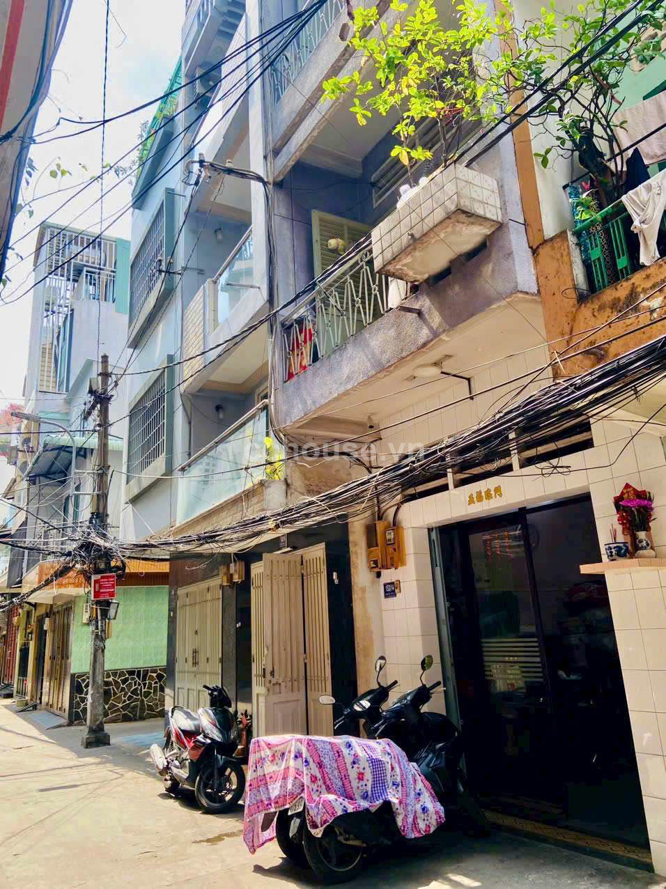 Bán nhà hẻm 153 Nguyễn Tiểu La, P.Diên Hồng. DT 3.2x8.2m, 2 tầng