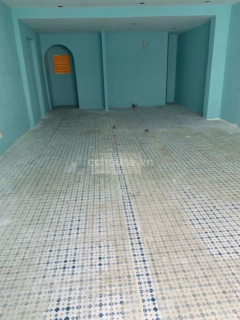 Cho thuê NCMT Nguyễn Thành Ý, P.Tân Định. DT 4x10m, 2 tầng