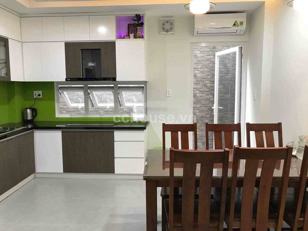 Bán nhà MT Đinh Bộ Lĩnh, P.Bình Thạnh. DT 4x16m, 3 tầng