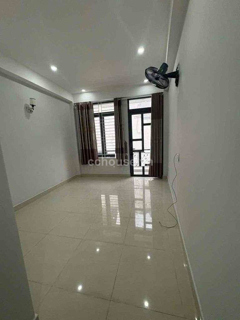 Bán nhà Phan Văn Trị, P.Bình Lợi Trung. DT 66m2, 4 tầng ST