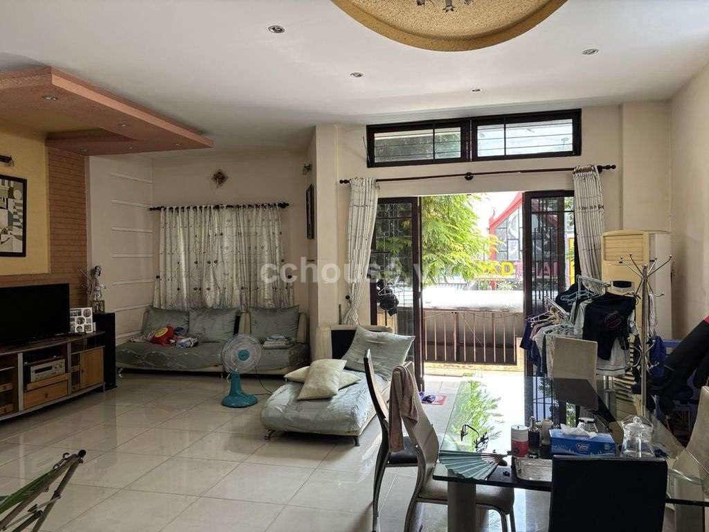 Bán nhà 2MT Xô Viết Nghệ Tĩnh, P.Gia Định. DT 50m2, 3 tầng
