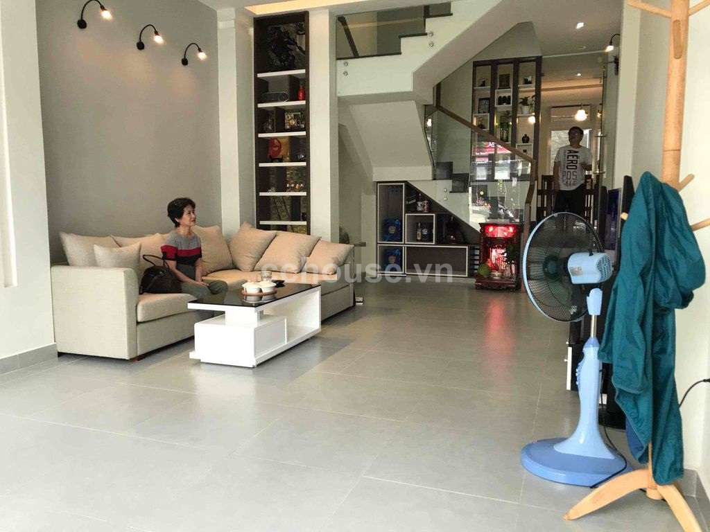 Bán nhà MT Đinh Bộ Lĩnh, P.Bình Thạnh. DT 4x16m, 3 tầng