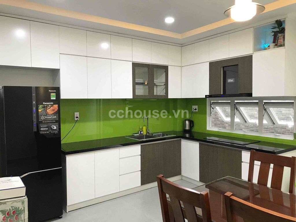 Bán nhà MT Đinh Bộ Lĩnh, P.Bình Thạnh. DT 4x16m, 3 tầng