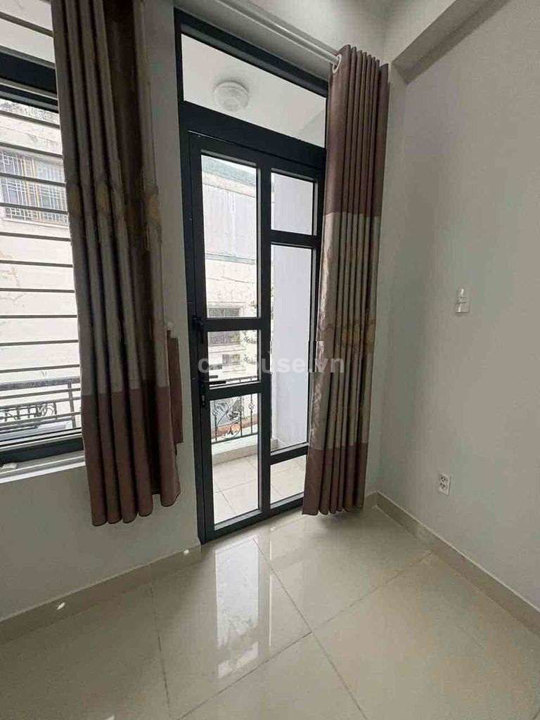 Bán nhà Phan Văn Trị, P.Bình Lợi Trung. DT 66m2, 4 tầng ST