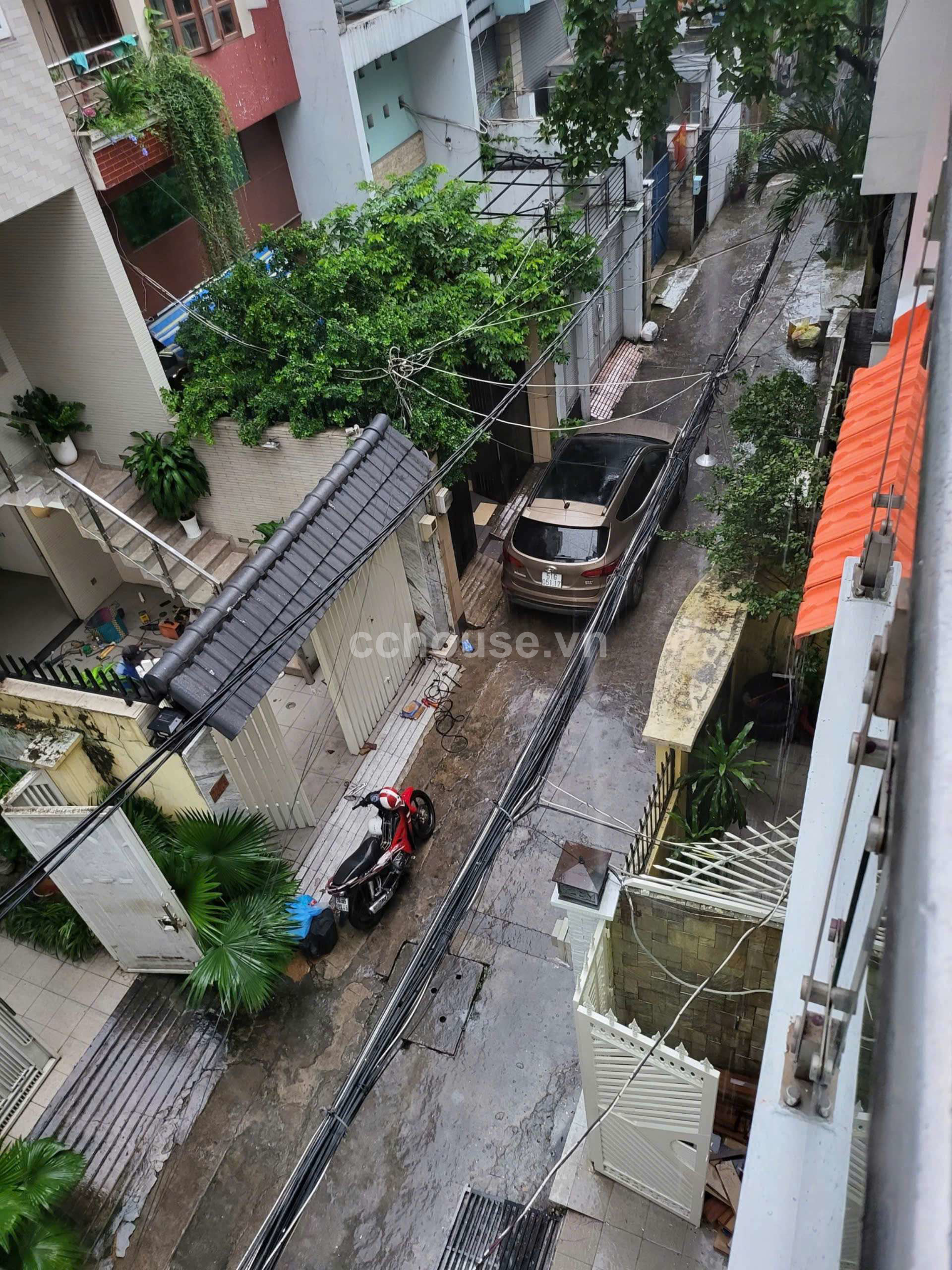 Bán nhà 3 lầu hẻm xe hơi Lý Thường Kiệt Quận 10 70m2