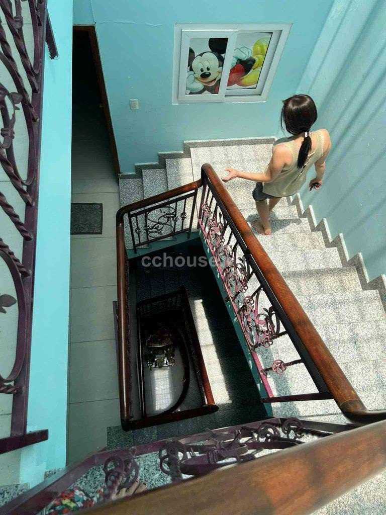 Bán nhà Phan Văn Trị, P.Bình Lợi Trung. DT 66m2, 4 tầng ST
