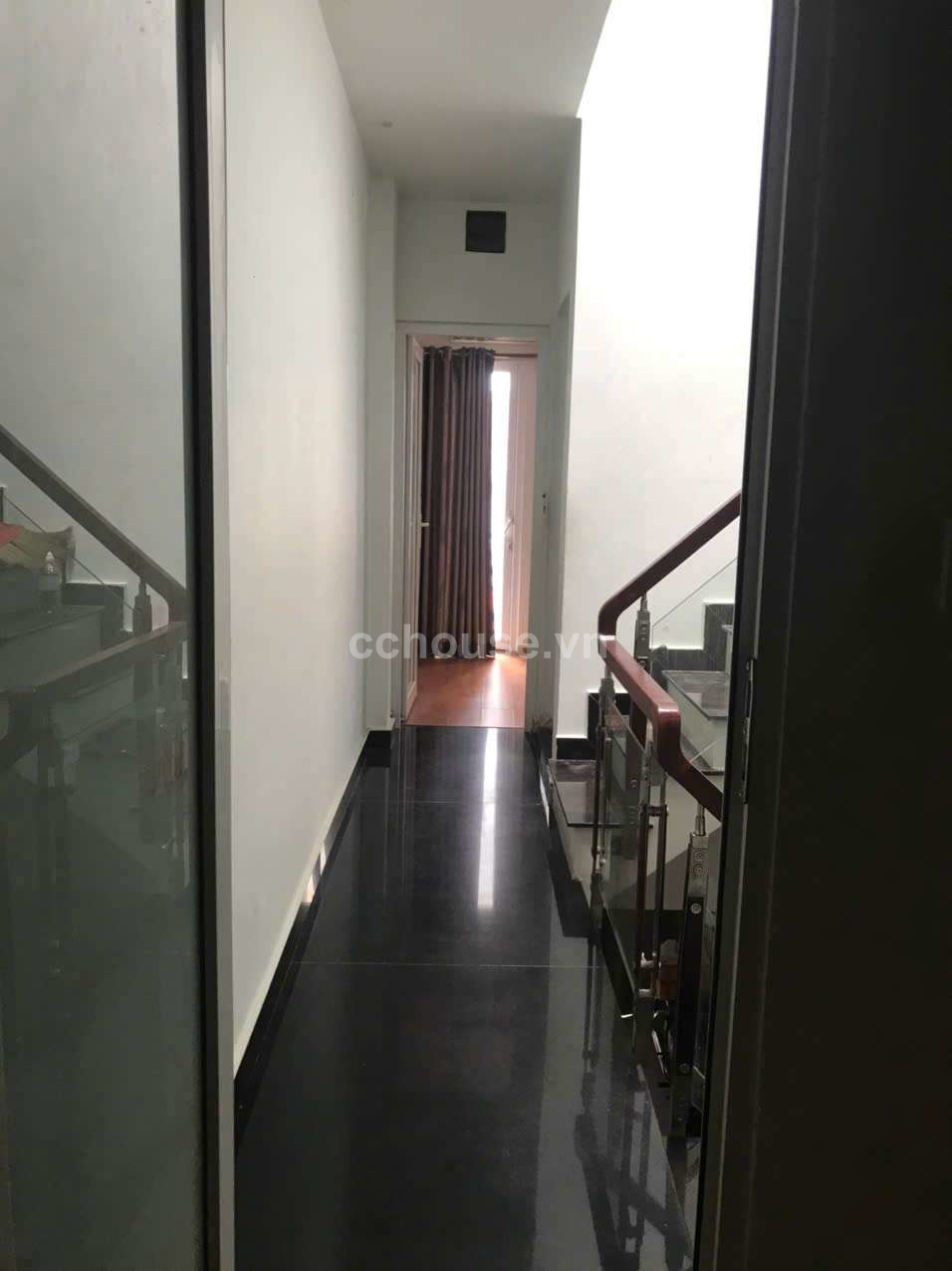 Ban-nha-hem-8m-Huynh-Van-Banh-PPhu-Nhuan-DT-33x115m-3-tang-id10070