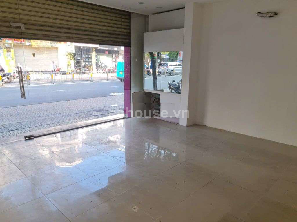 Cho thuê nhà MT Trường Chinh, P.Tân Bình. DT 5.25x21.5m, 4 tầng