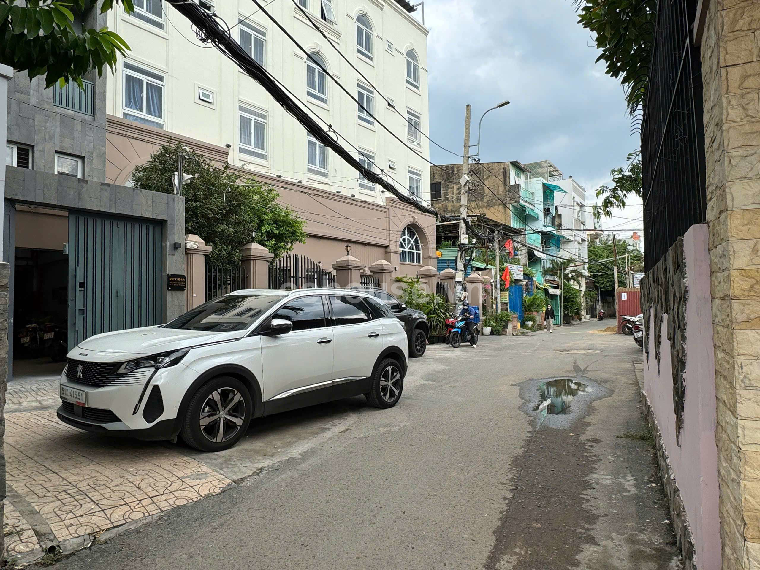 Bán toà nhà CHDV 207/64A Nguyễn Văn Đậu, trung tâm quận Bình Thạnh 