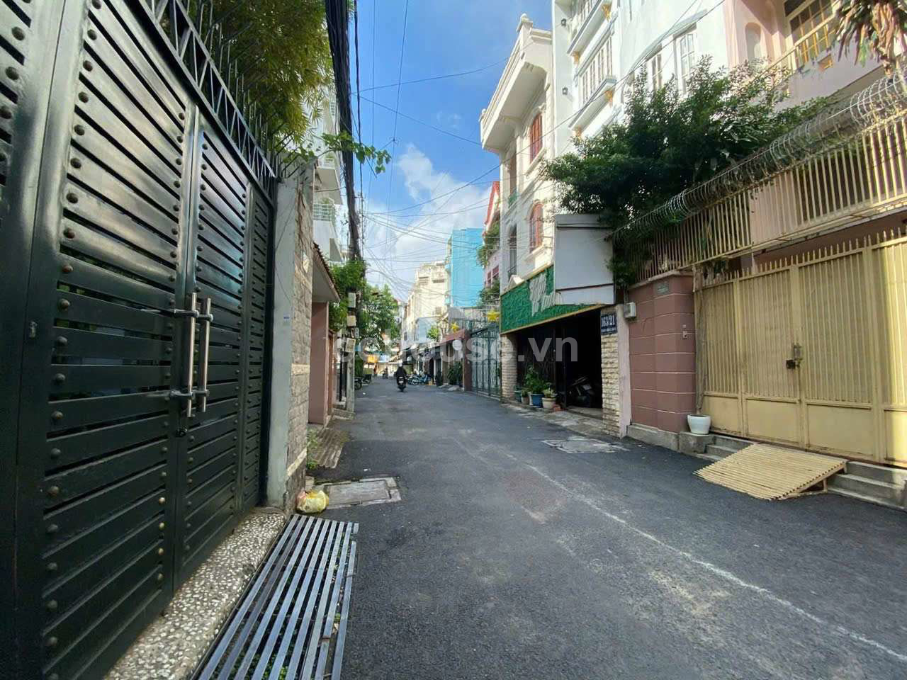 Bán nhà 5 tầng dòng tiền 60 triệu/ tháng ngay Thành Thái Quận 10 Diện tích 102m2