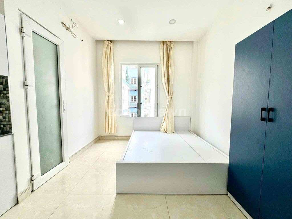 Bán nhà hẻm 571 CMT8, P.Hòa Hưng. DT 4.15x15m, 3 tầng ST