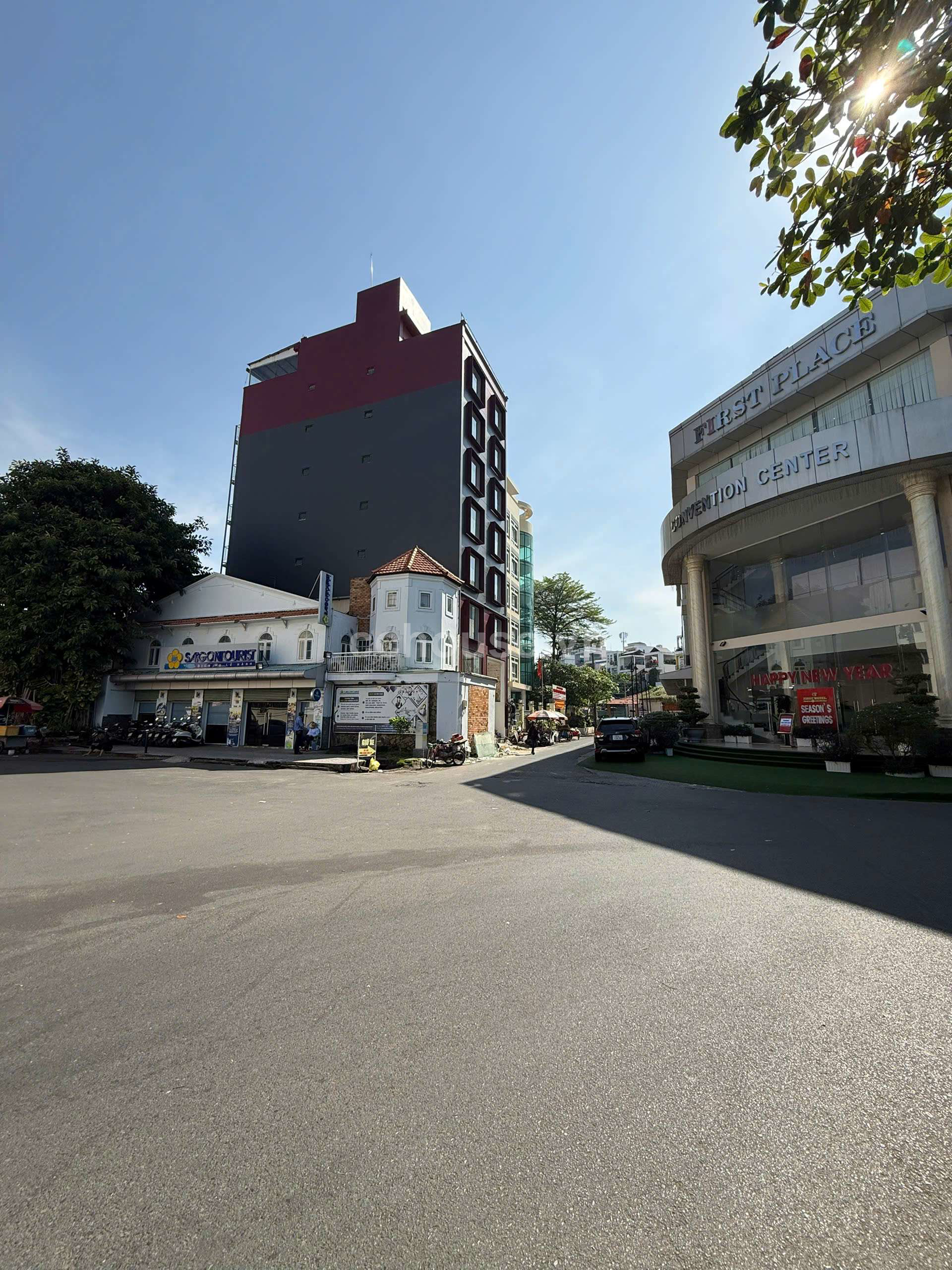 BÁN KHÁCH SẠN HOTEL ĐƯỜNG 19/1 HOÀNG VIỆT, P. 4, QUẬN TÂN BÌNH | 9 LẦU |