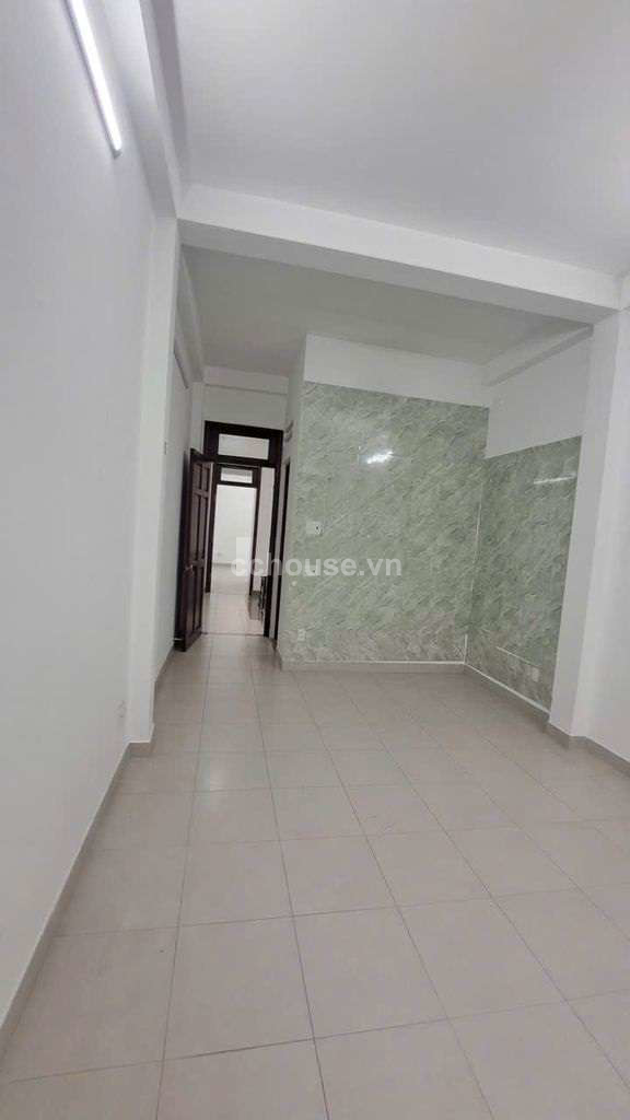 Bán nhà HXH 42 Nguyễn Giản Thanh, P.Hòa Hưng. DT 56.4m², 4 tầng