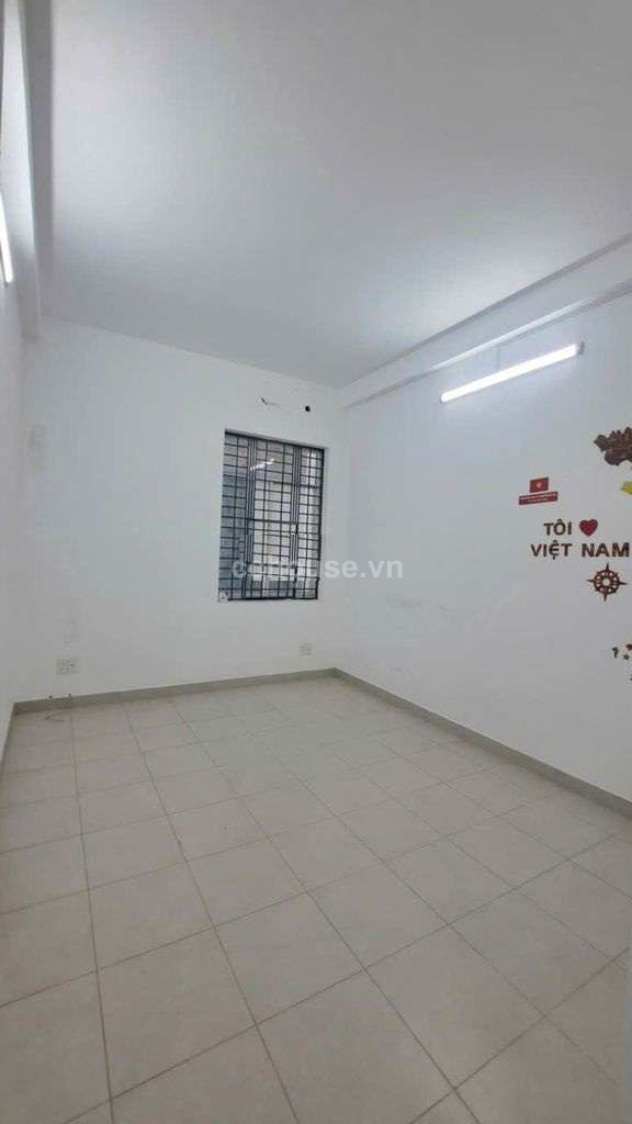 Bán nhà HXH 42 Nguyễn Giản Thanh, P.Hòa Hưng. DT 56.4m², 4 tầng