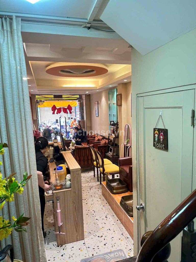 Bán nhà HXH 491 Nguyễn Đình Chiểu, P.Bàn Cờ. DT 3.2x11m, 5 tầng