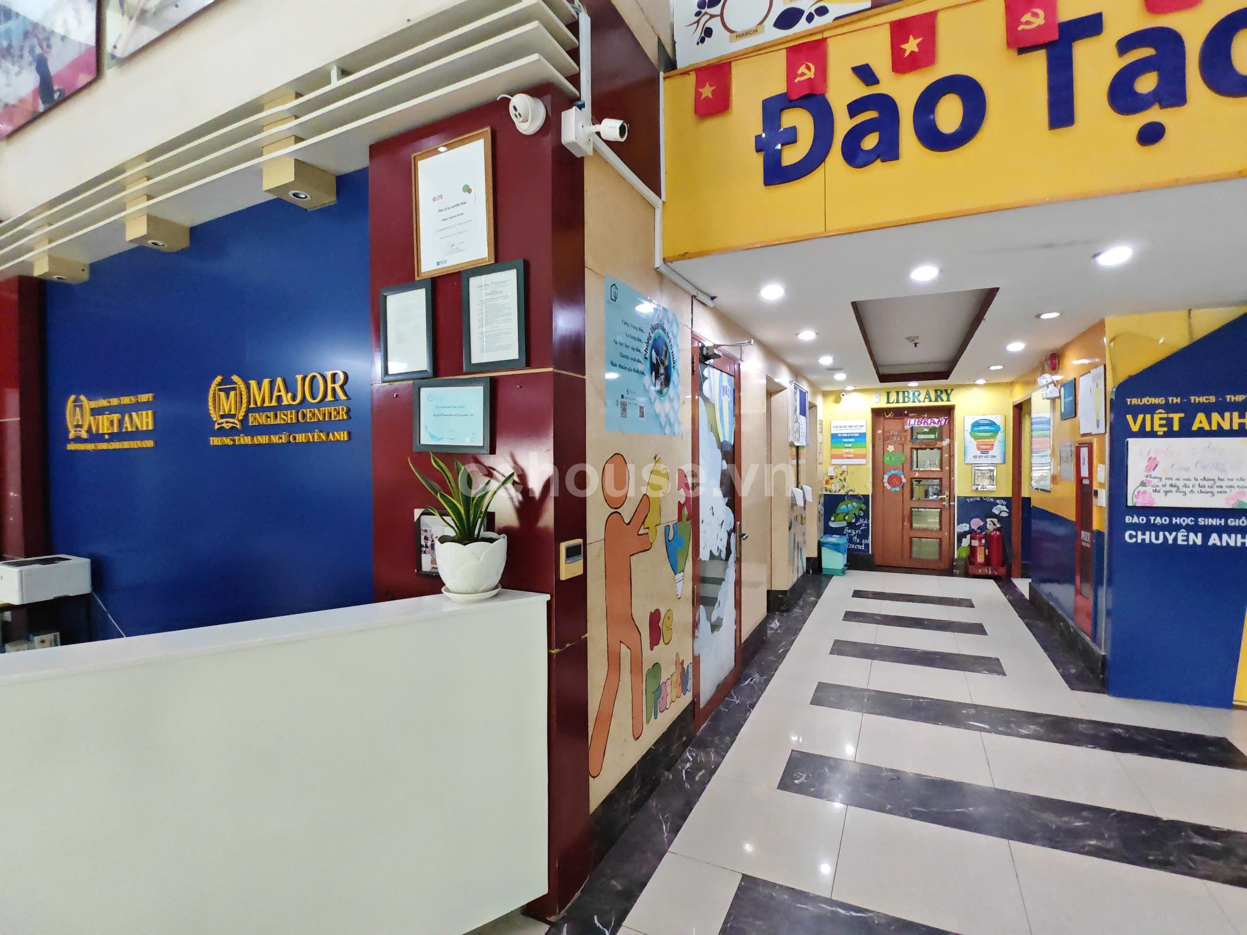 Building 269A Nguyễn Trọng Tuyển ,Hầm 10 tầng ~ 2.500m2 sàn HDT 400 triệu /tháng 