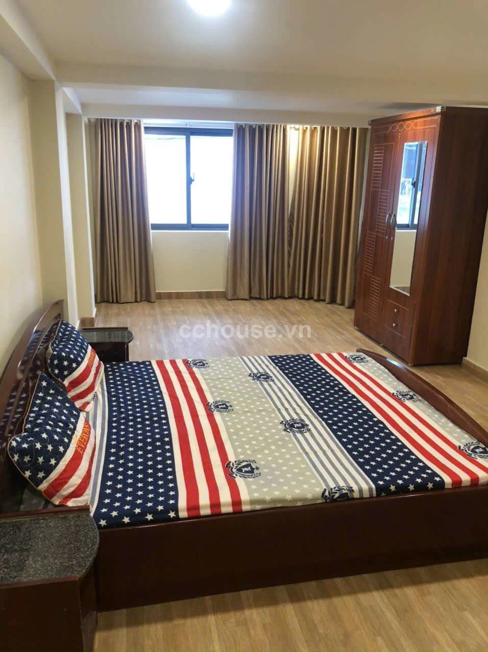 Bán CHDV có hầm ngay Lê Văn Sỹ Quận 3 Dòng tiền 80tr/ tháng