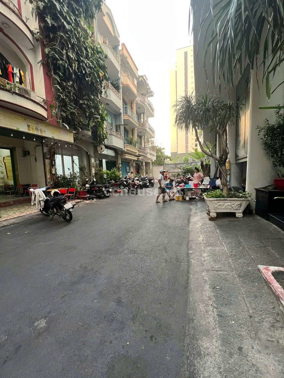  BÁN NHÀ MẶT TIỀN/ VỊ TRÍ ĐẸP – LÝ THƯỜNG KIỆT, QUẬN 10