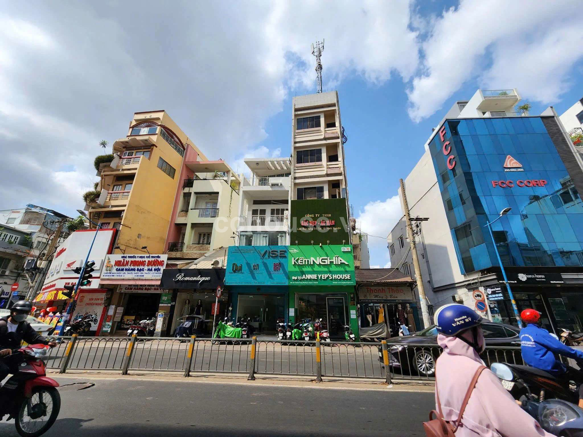 BÁN NHÀ MẶT TIỀN KINH DOANH HAI BÀ TRƯNG - P. 8 - Q. 3 - TPHCM