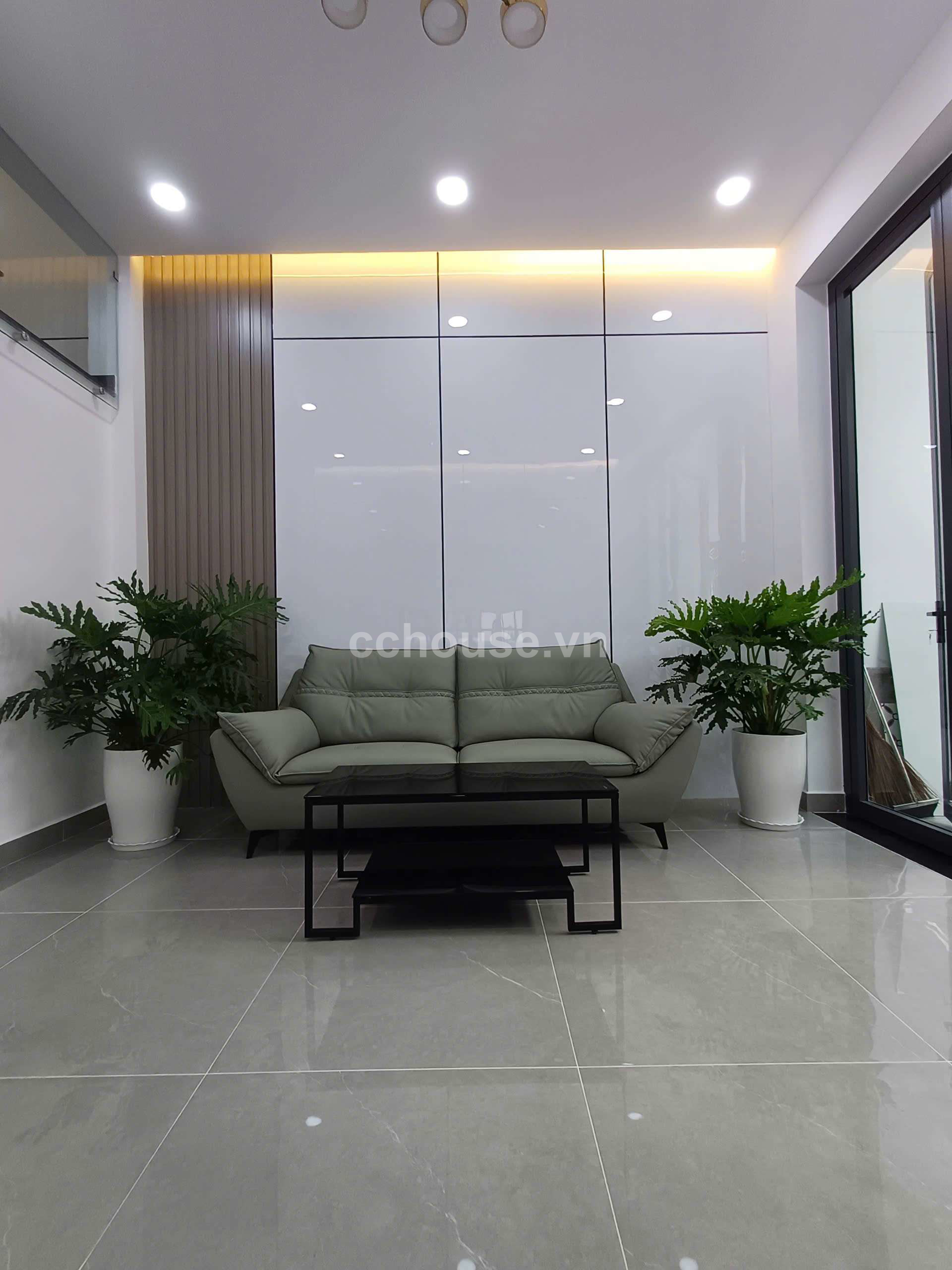 BÁN NHÀ HXH 113G LẠC LONG QUÂN_DT  4×13,4m_3 TẦNG_GIÁ 8 TỶ 600 TRIỆU