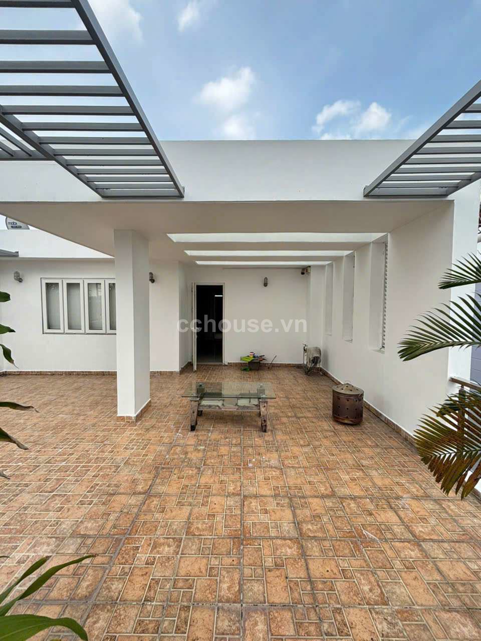 BÁN NHÀ MẶT TIỀN PHÚ HỮU – THÀNH PHỐ THỦ ĐỨC ĐANG PHÁT TRIỂN MẠNH VỀ HẠ TẦNG VÀ DÂN CƯ