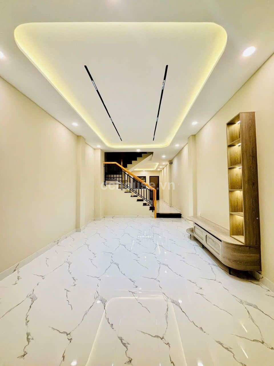 NHÀ MỚI 3 TẦNG – NỞ HẬU TÀI LỘC – HẺM XE HƠI PHÚ NHUẬN