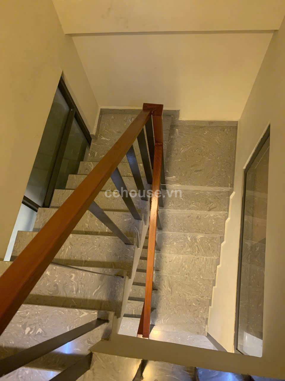 Bán Nhà Hàng Hiếm Trong Khu Trung Tâm Quận 3, Đường Nguyễn Hiền_NH 3.2m_4 tầng