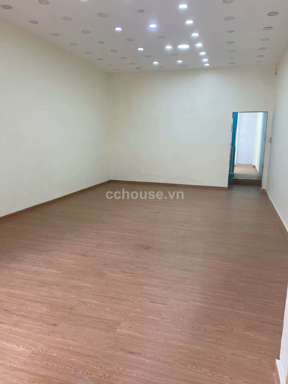 MẶT TIỀN 1 CHIỀU HỒ VĂN HUÊ, PHÚ NHUẬN - DT 5*18m / 3 TẦNG / GIÁ 30 TỶ 