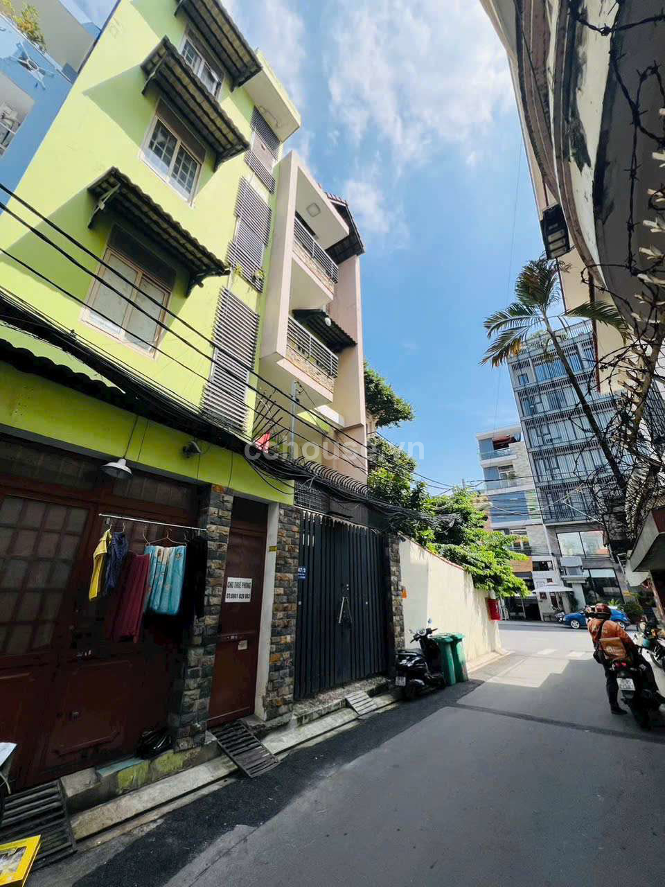 BÁN NHÀ HOÀNG HOA THÁM – GẦN GA T3 – QUẬN TÂN BÌNH