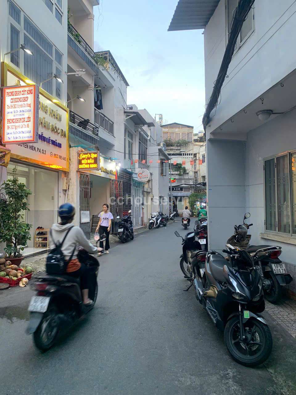 Bán Nhà Hàng Hiếm Trong Khu Trung Tâm Quận 3, Đường Nguyễn Hiền_NH 3.2m_4 tầng