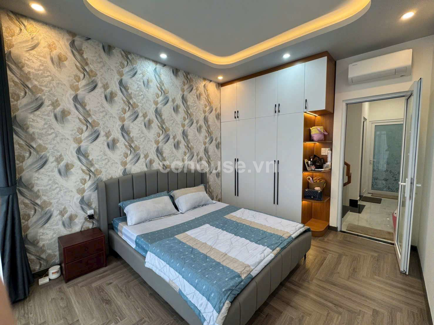 Nhà Mới Vào Ở Ngay Lê Hồng Phong P.10 . Q10 