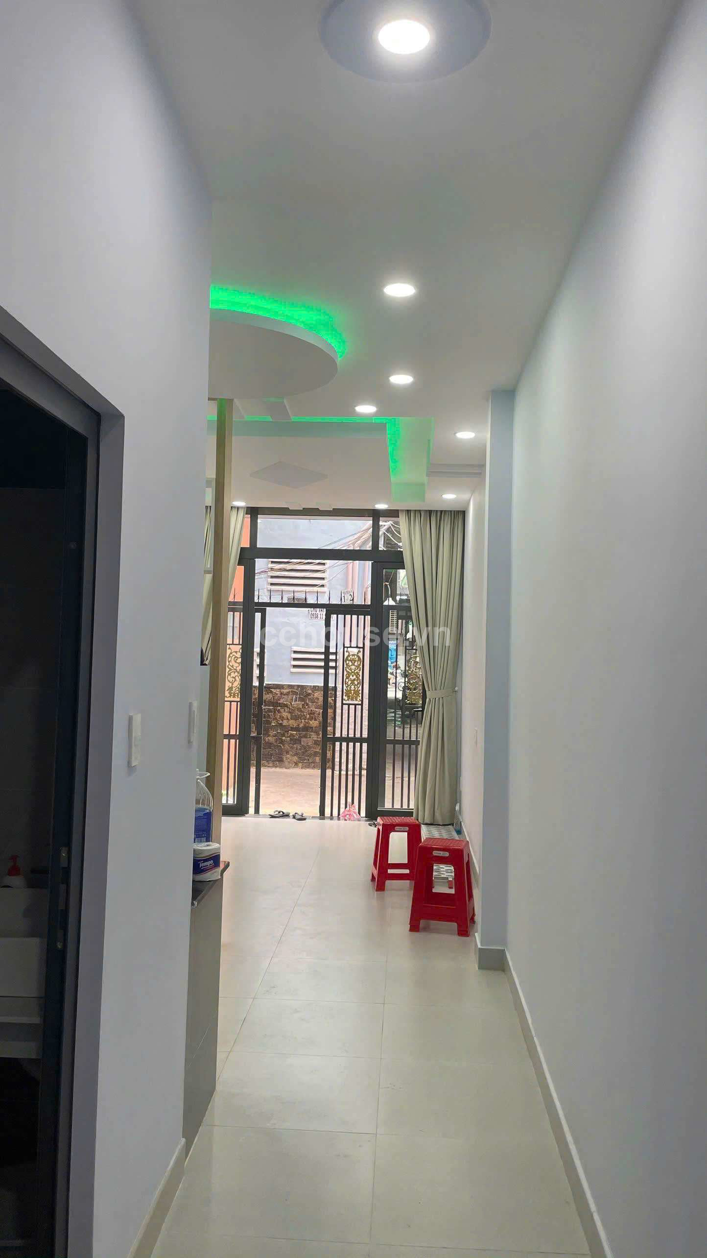 NHÀ CẦN BÁN HẺM 143/ NGUYỄN TRÃI, Q.5 - DT 3.15 x 10.5m - Giá 9 tỷ còn TL
