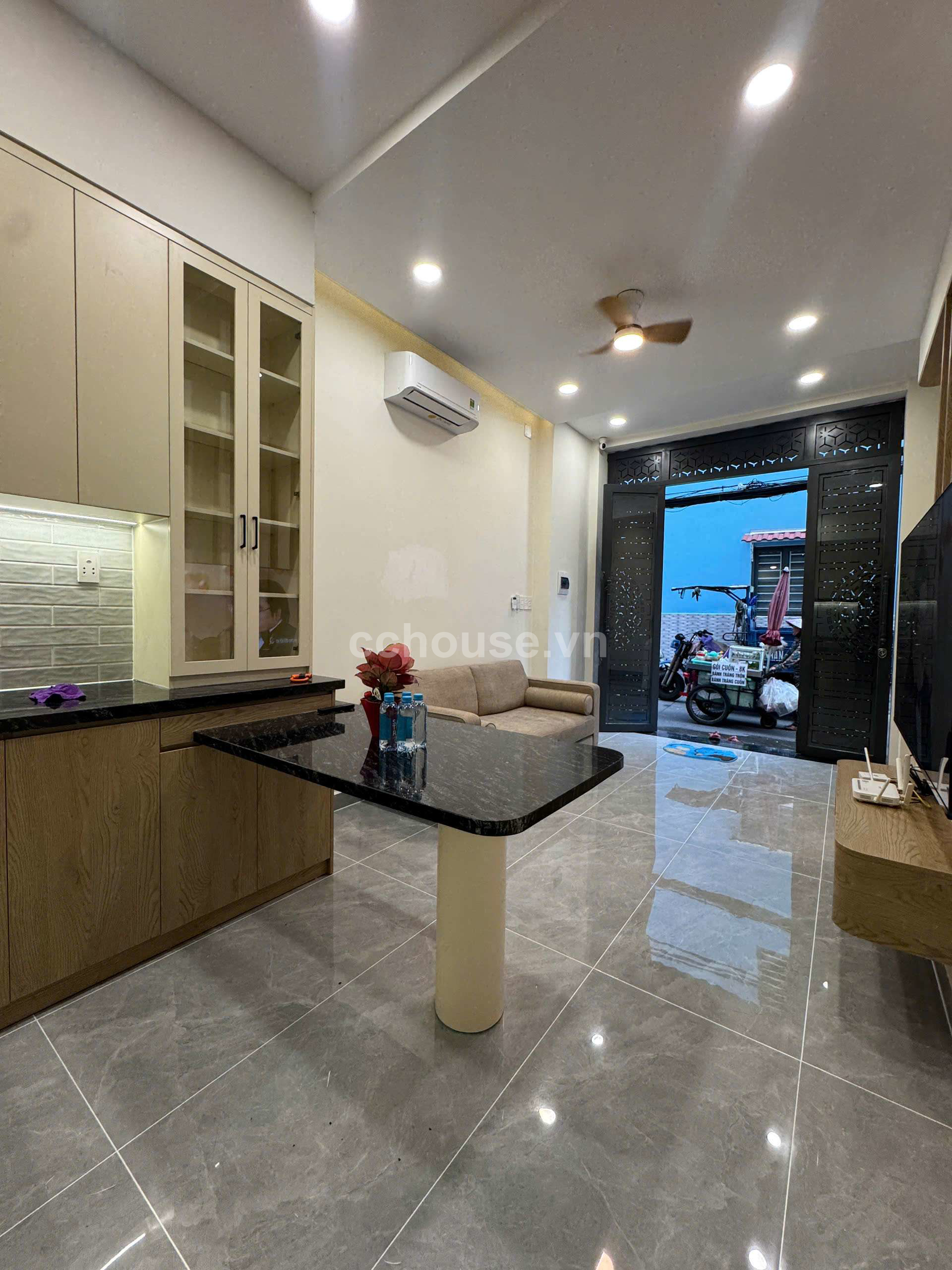 NHÀ PHỐ CAO CẤP KHU LỮ GIA – HẺM 5M ÂU CƠ – FULL NỘI THẤT HAFELE – DỌN VÀO Ở NGAY