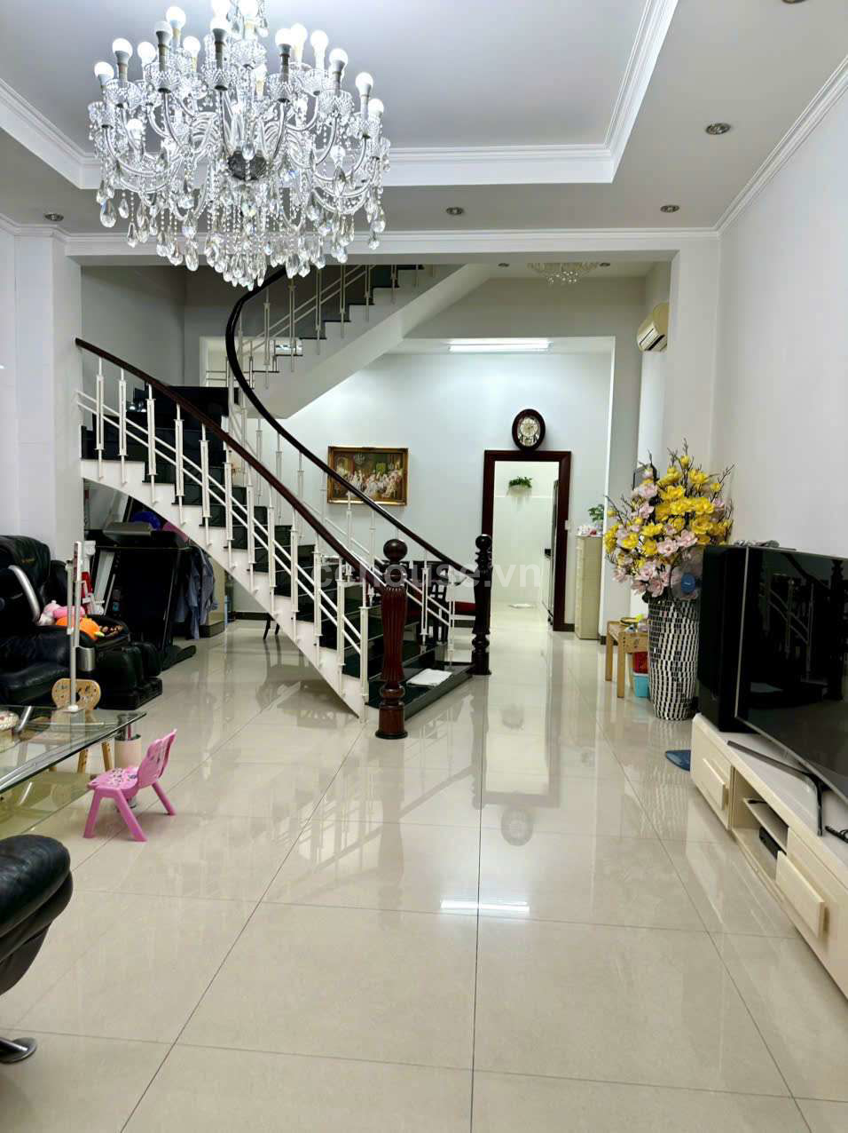 NHÀ 4 TẦNG 103 M2 - HẺM CỰC RỘNG ĐỦ 2 ÔTÔ TRÁNH NHAU