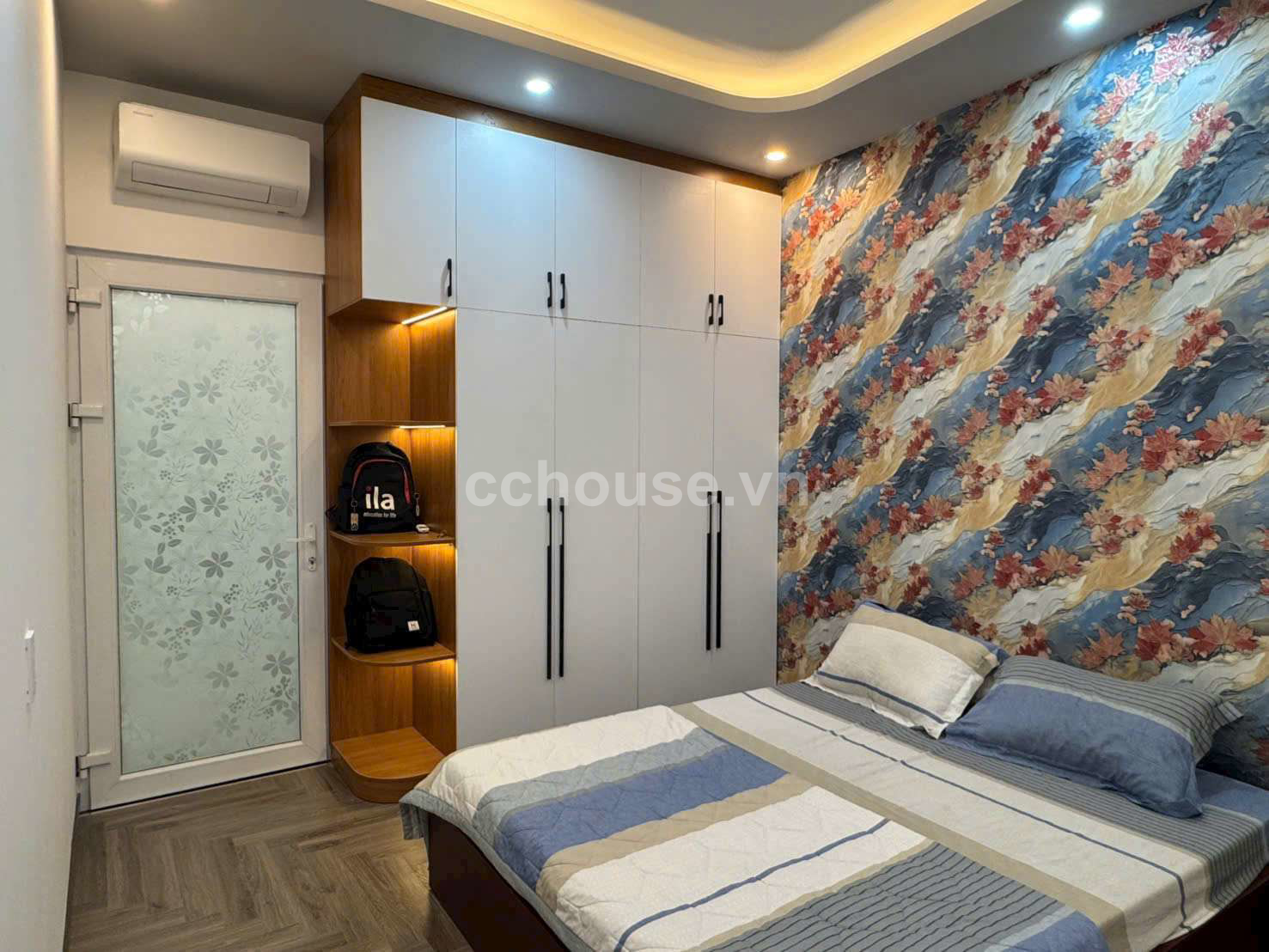 Nhà Mới Vào Ở Ngay Lê Hồng Phong P.10 . Q10 
