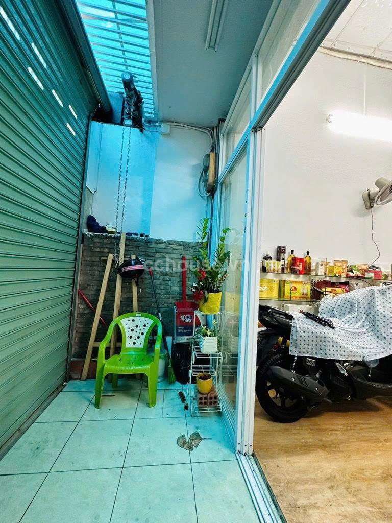 CẦN BÁN GẤP NHÀ HẺM THÀNH THÁI, P DIÊN HỒNG - 3 TẦNG - GIÁ 9.9 TỶ