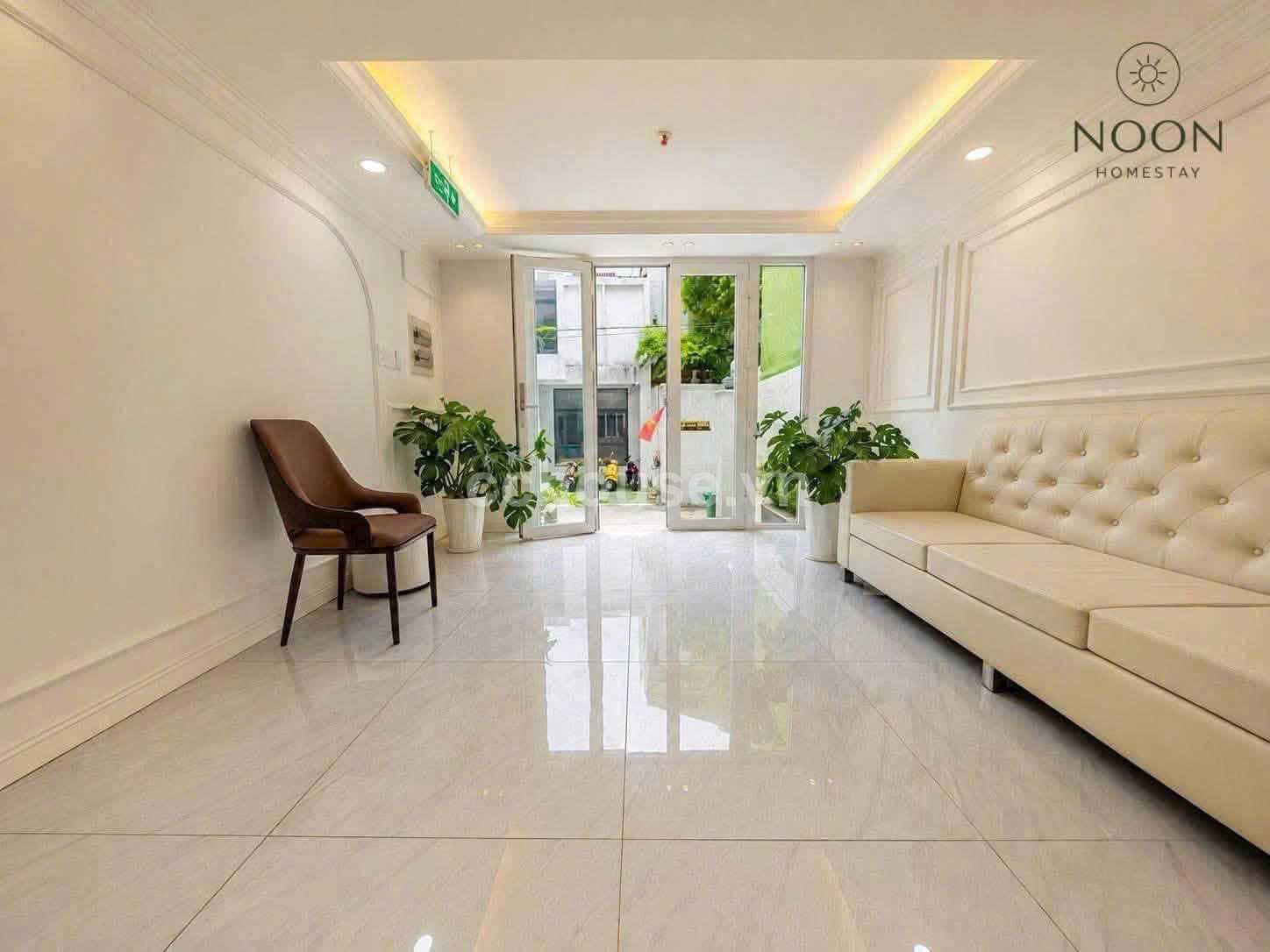 BÁN KHÁCH SẠN NGÂY TRƯƠNG ĐỊNH QUẬN 3 , HẦM 7 TẦNG