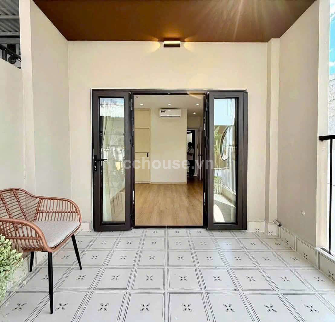 BÁN NHÀ PHỐ HẺM NGUYỄN ĐÌNH CHIỂU, PHƯỜNG BÀN CỜ, XE HƠI ĐẬU TRƯỚC NHÀ
