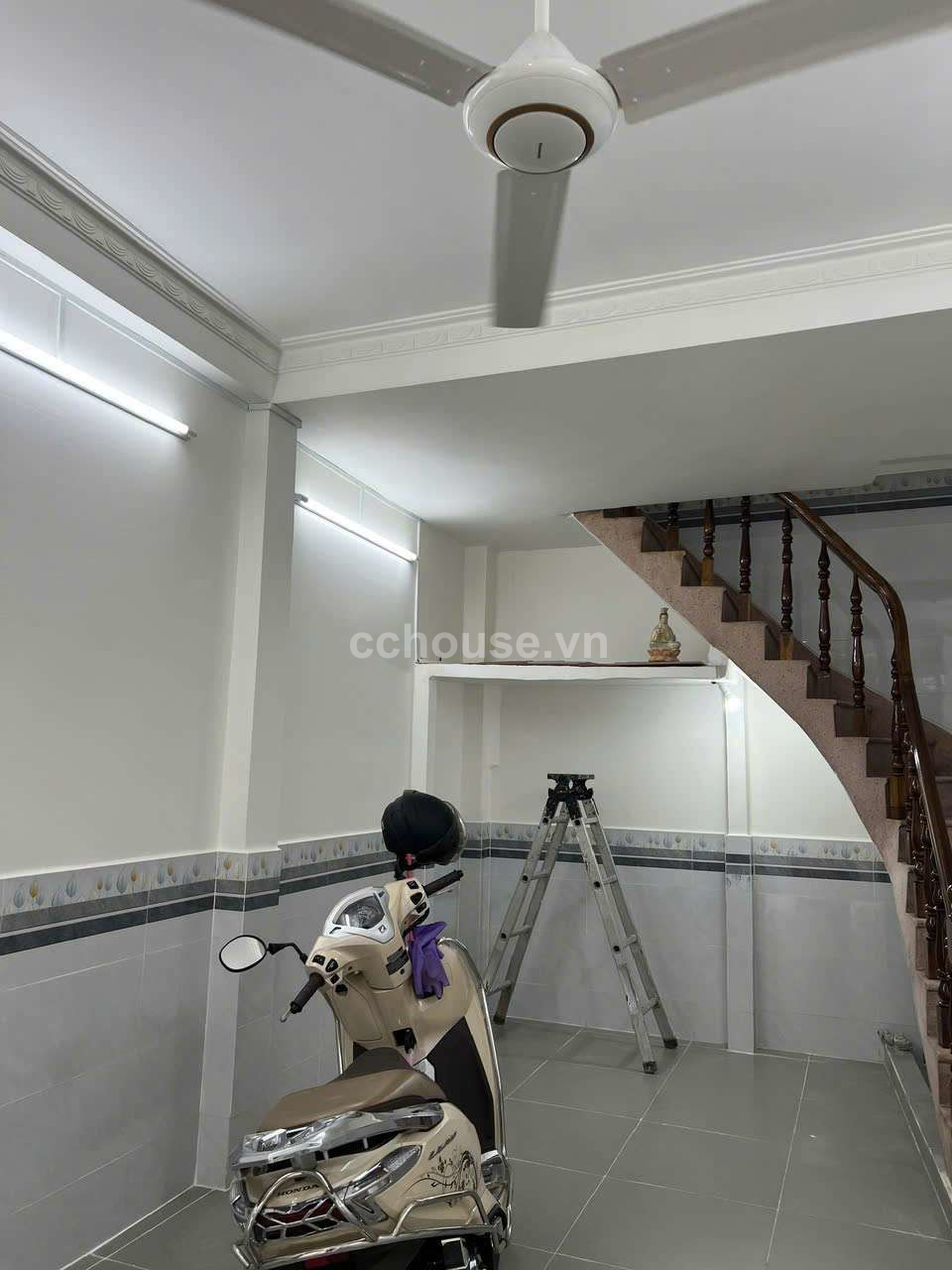 NHÀ PHỐ CHÍNH CHỦ MẶT TIỀN KINH DOANH ĐƯỜNG BẮC HẢI, TÂN BÌNH_3 TẦNG HĐT 15TR/THÁNG