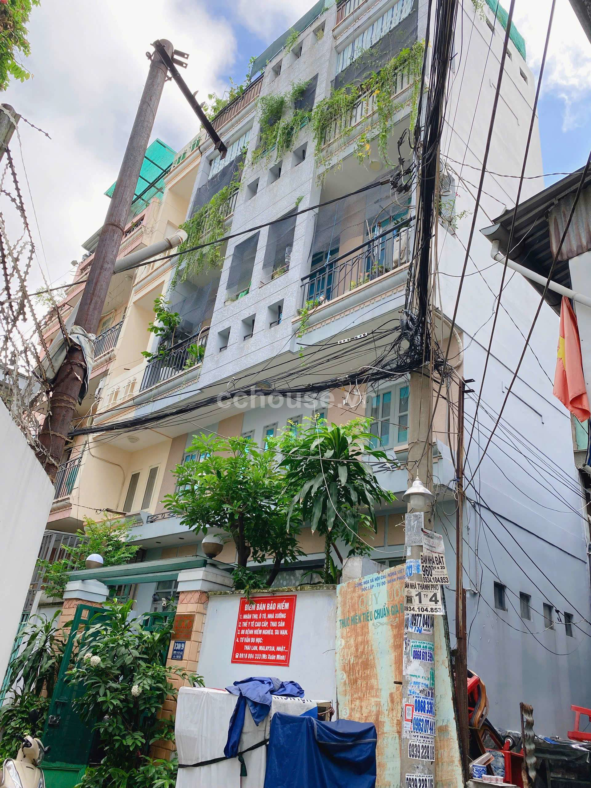 Bán Nhà Hẻm 130/ CMT8, Quận 3 - DT 6.6x7.6m - Giá 10.8 tỷ 