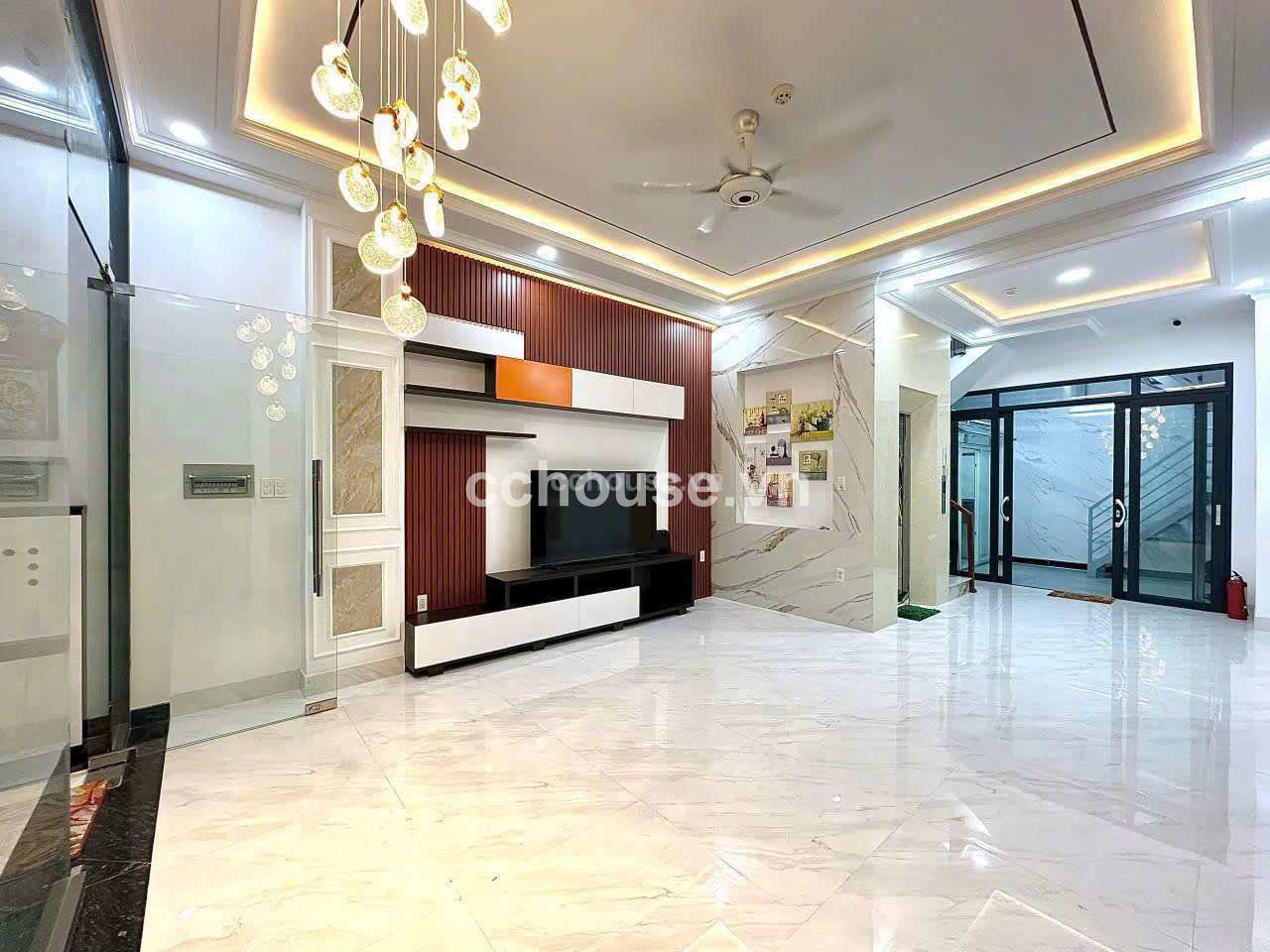 CHO-THUE-NHA-HAM-4-LAU--ST--CO-THANG-MAY-DTSD400m2-FULL-NTCC-DUONG-32-P-DIEN-HONG-id11694