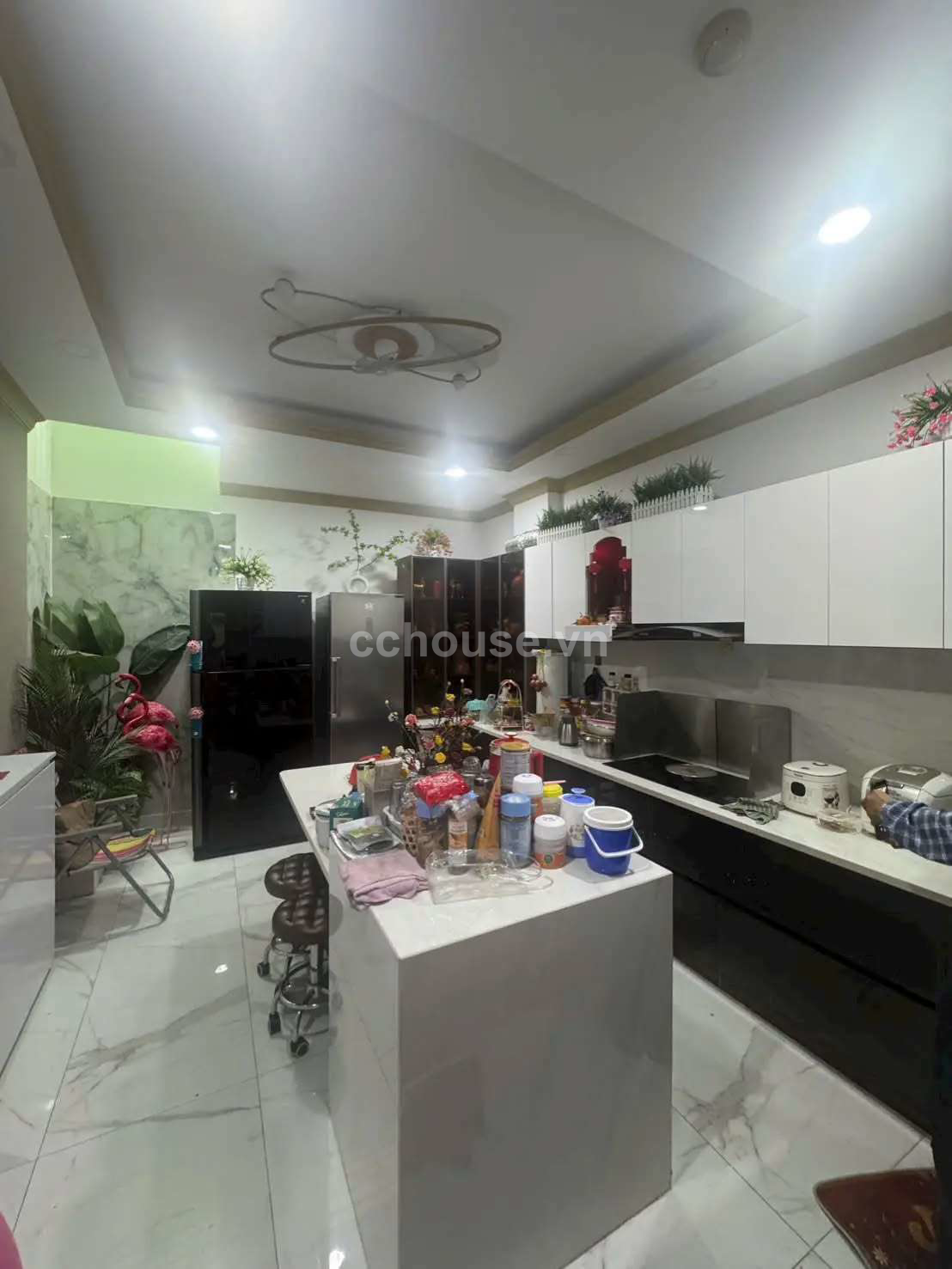 MT BÀU CÁT, TÂN BÌNH - SD: 450m2 - 6 TẦNG + ST - CÓ THANG MÁY - 19.5 TỶ 