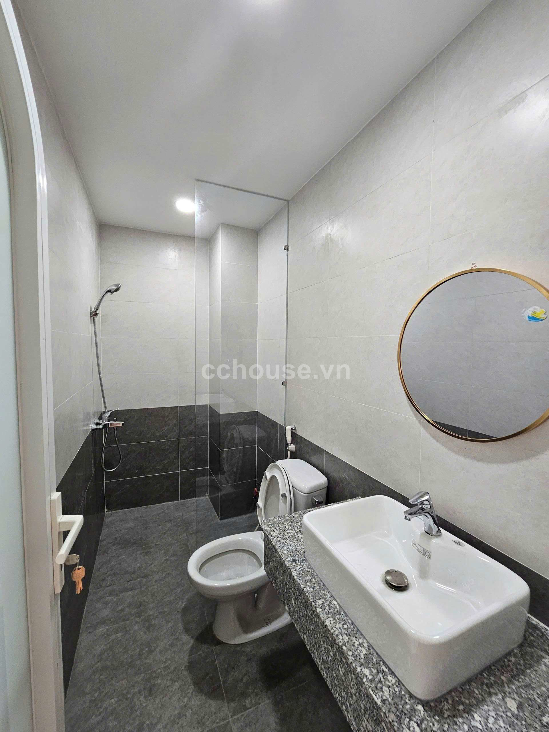 CHDV CẦN  BÁN  HĐT CAO .GIÁP Q10