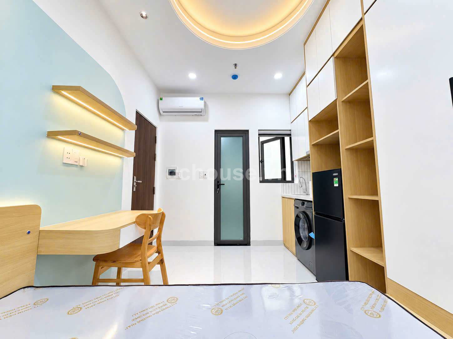 NHÀ XÂY MỚI CHDV PHAN HUY ÍCH - GÒ VẤP - 5 TẦNG + SÂN THƯỢNG