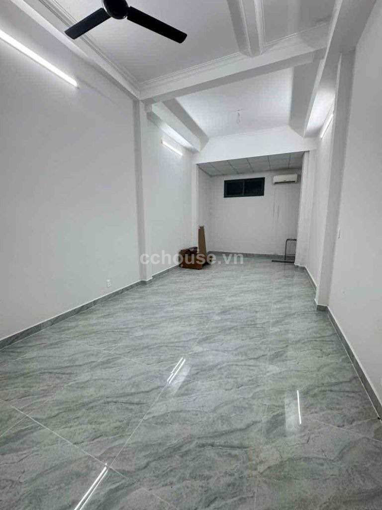 Cho thuê nhà MT Tô Hiến Thành, DT 4x20m, 4 tầng