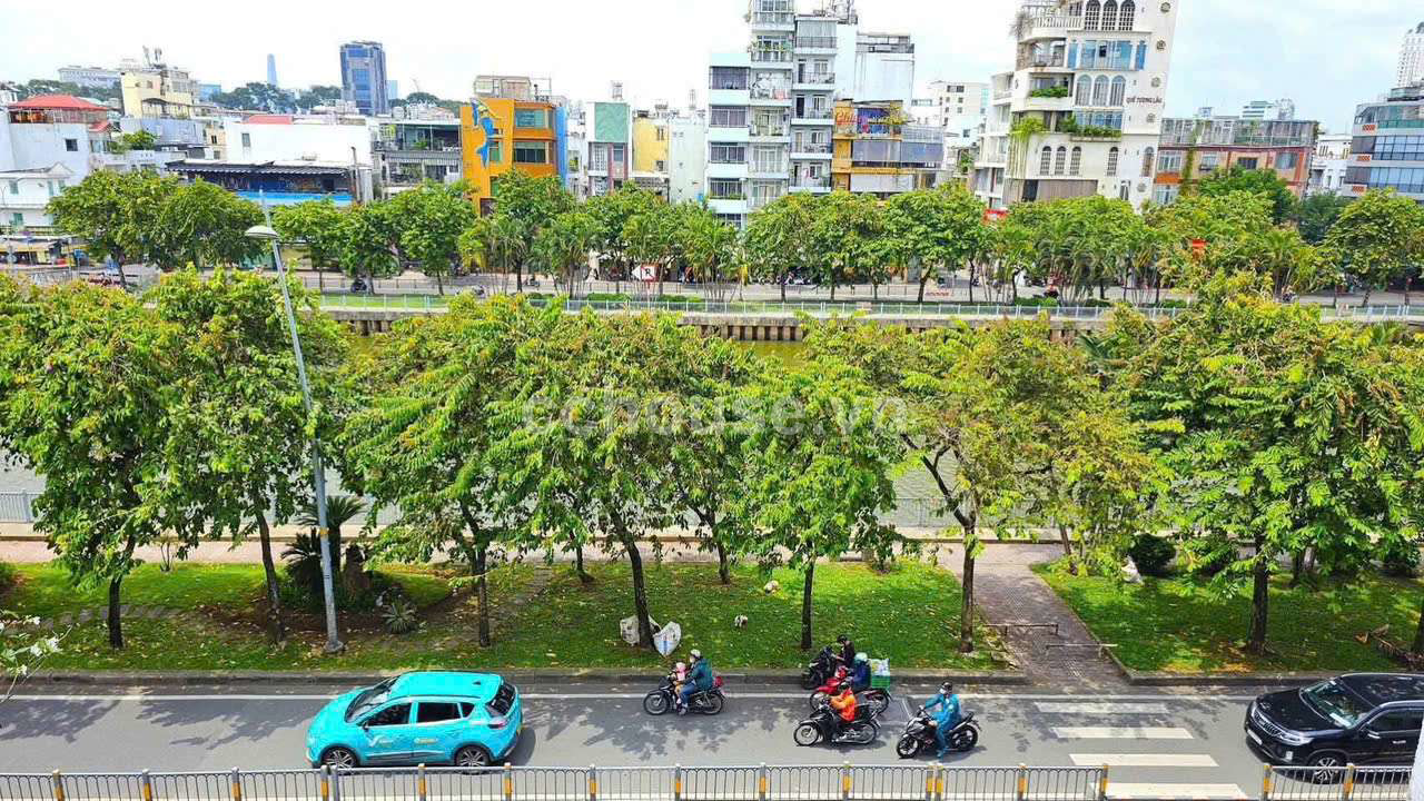 BIỆT THỰ HXH NGAY PHAN XÍCH LONG KHU GẦN ĐƯỜNG HOA - PHÚ NHUẬN 