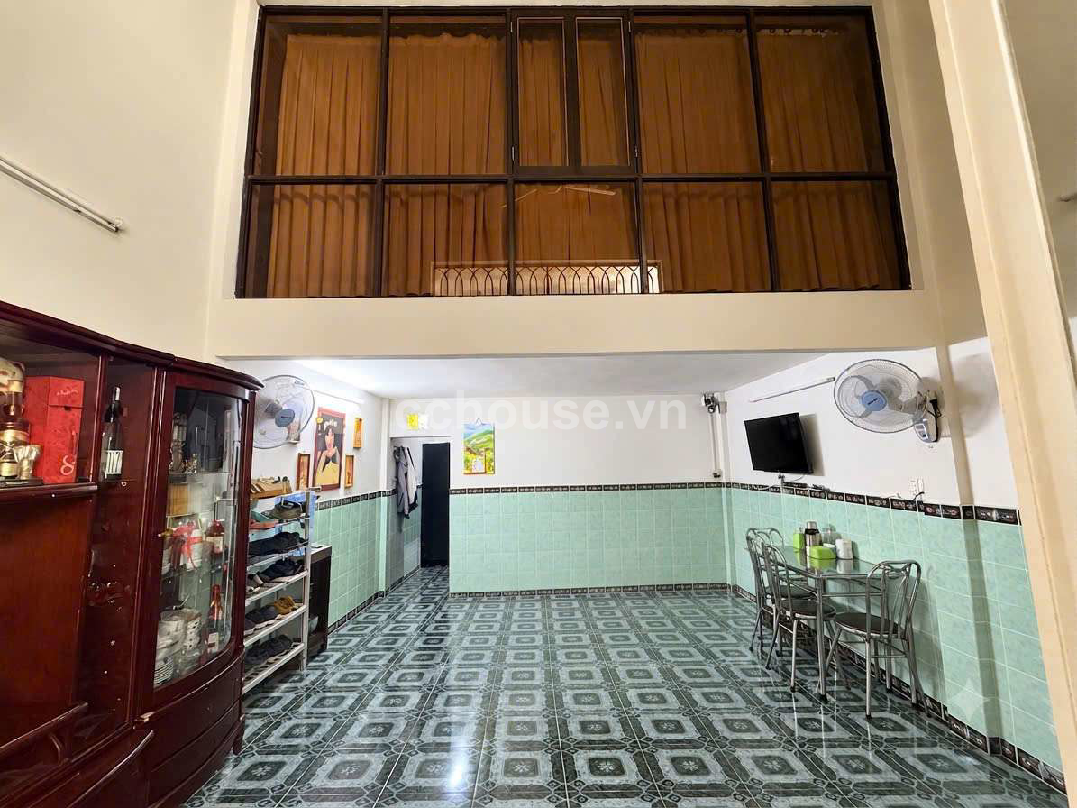 Bán nhà Sư Vạn Hạnh Quận 10, 40m², 4 tầng, giá 7,9 tỷ